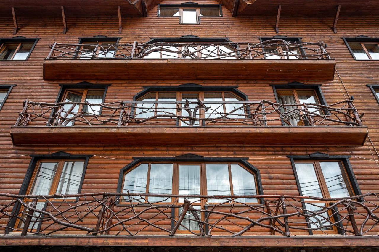 Марина Hotel บูโคเวล ภายนอก รูปภาพ