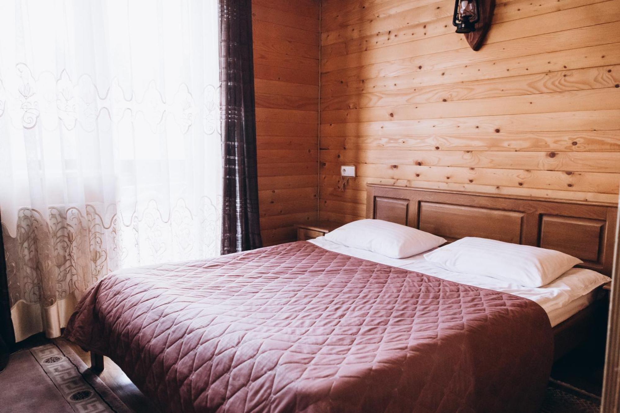 Марина Hotel บูโคเวล ภายนอก รูปภาพ